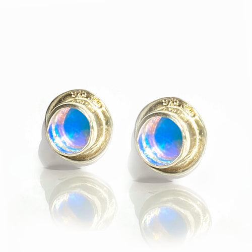 Chromatic Studs